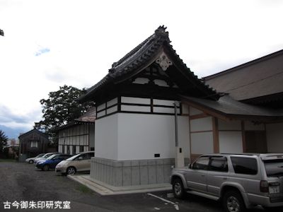武井神社本殿